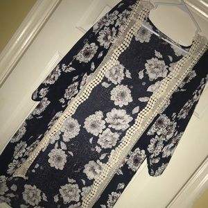 Charlotte Russe Kimono